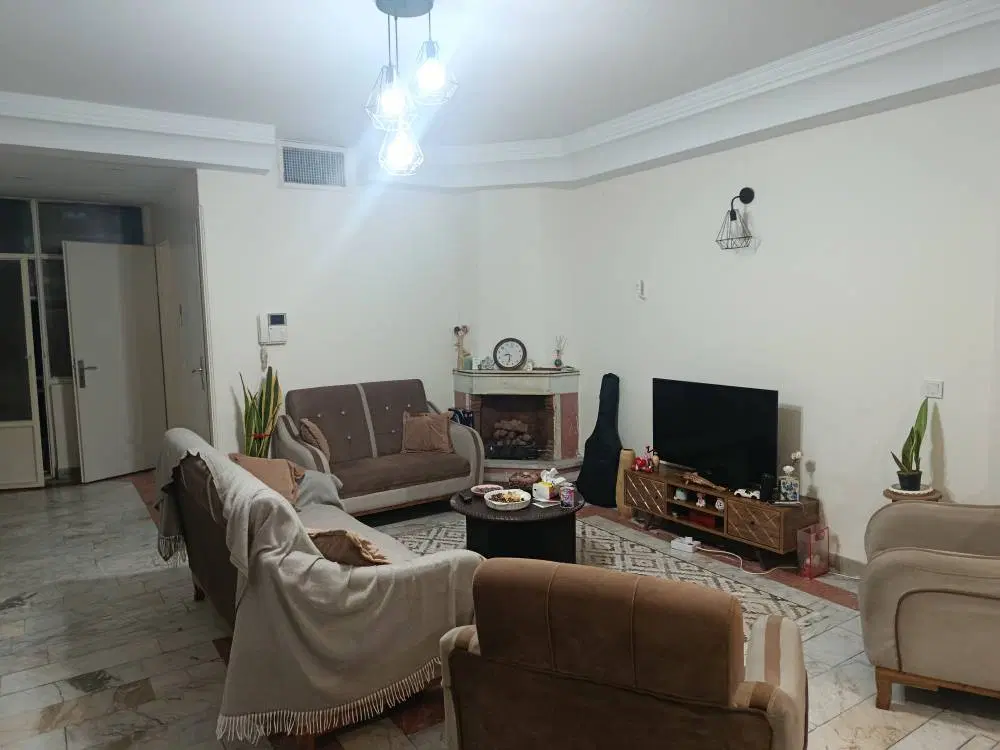 60 متر تهرانپارس غربی با پارکینگ آسانسور و انباری