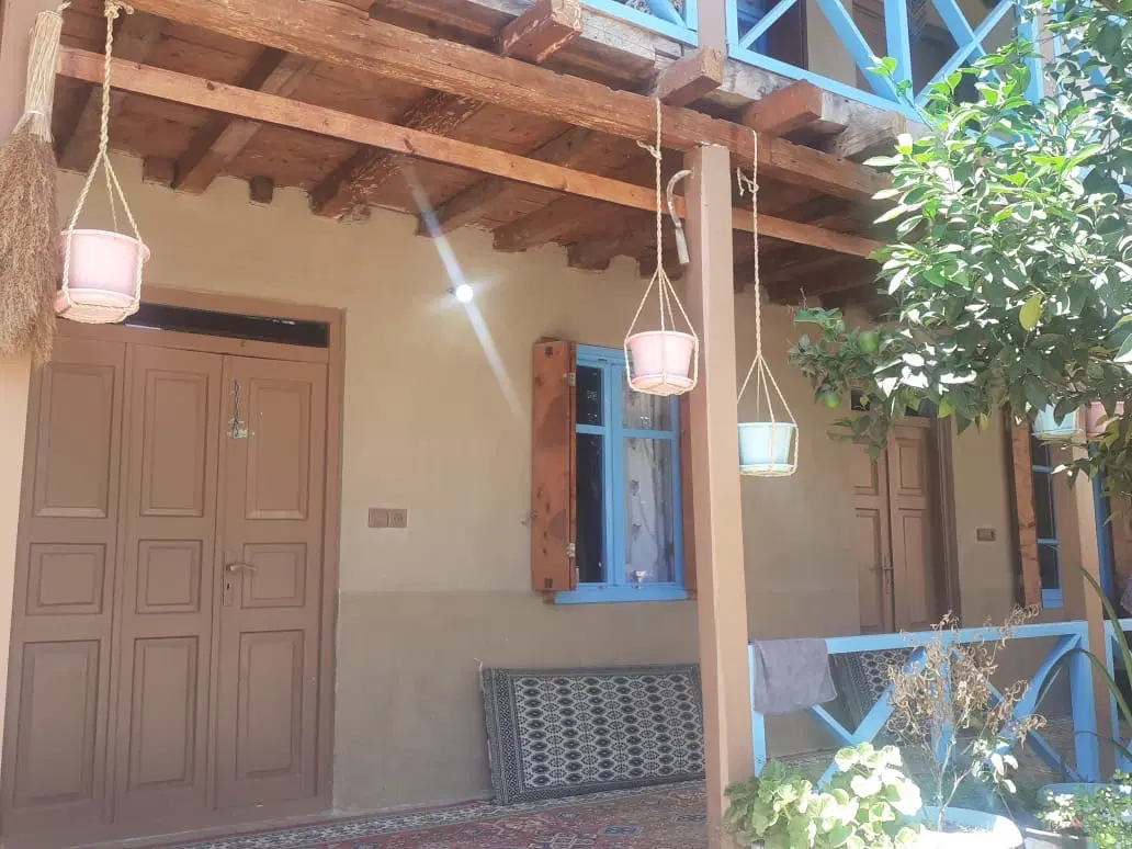 خانه ویلایی سنتی با معماری اصیل در استان گلستان