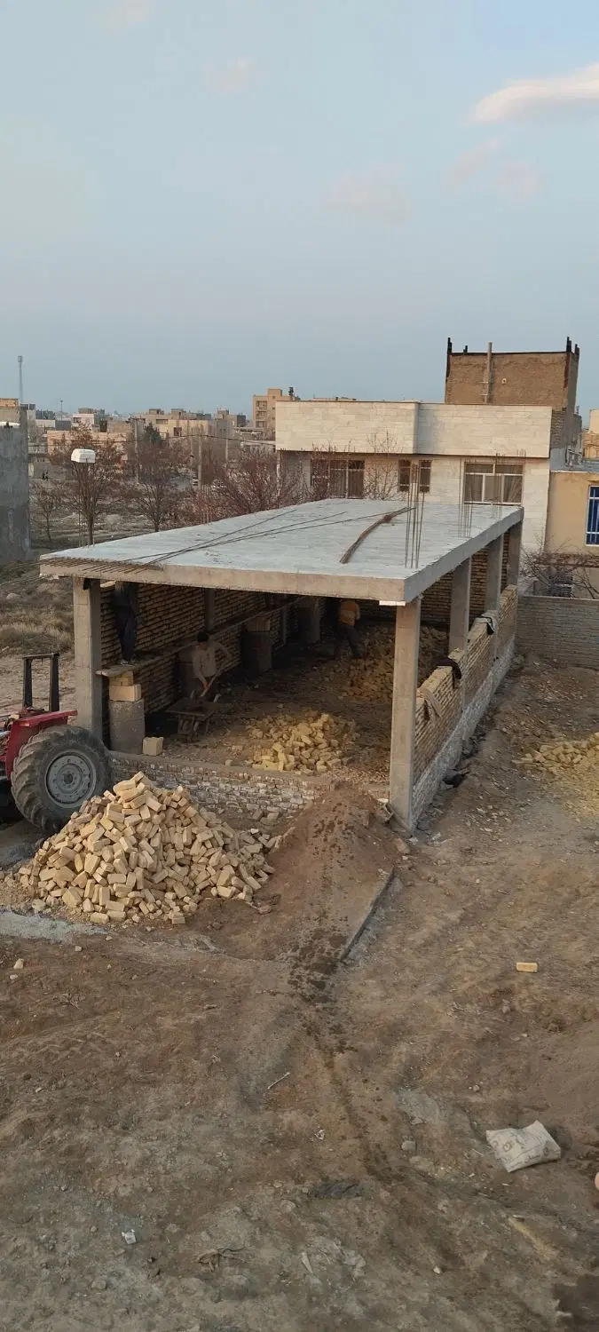 فروش خانه 110متری نیمه کاره فرهنگیان 3