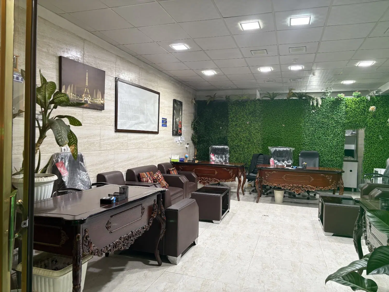 مغازه ۵۲ متری