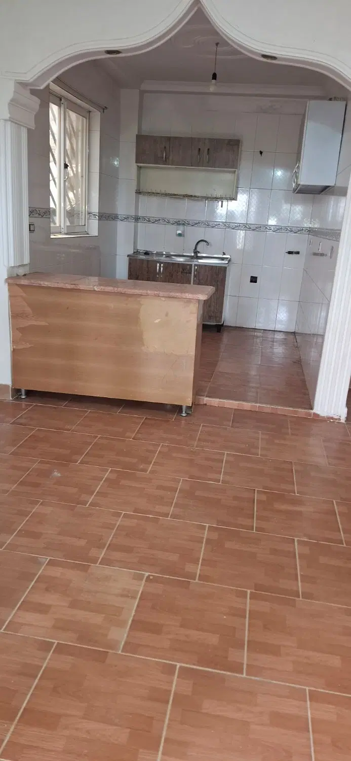 رهن واجاره خانه طبقه همکف کرسی دار