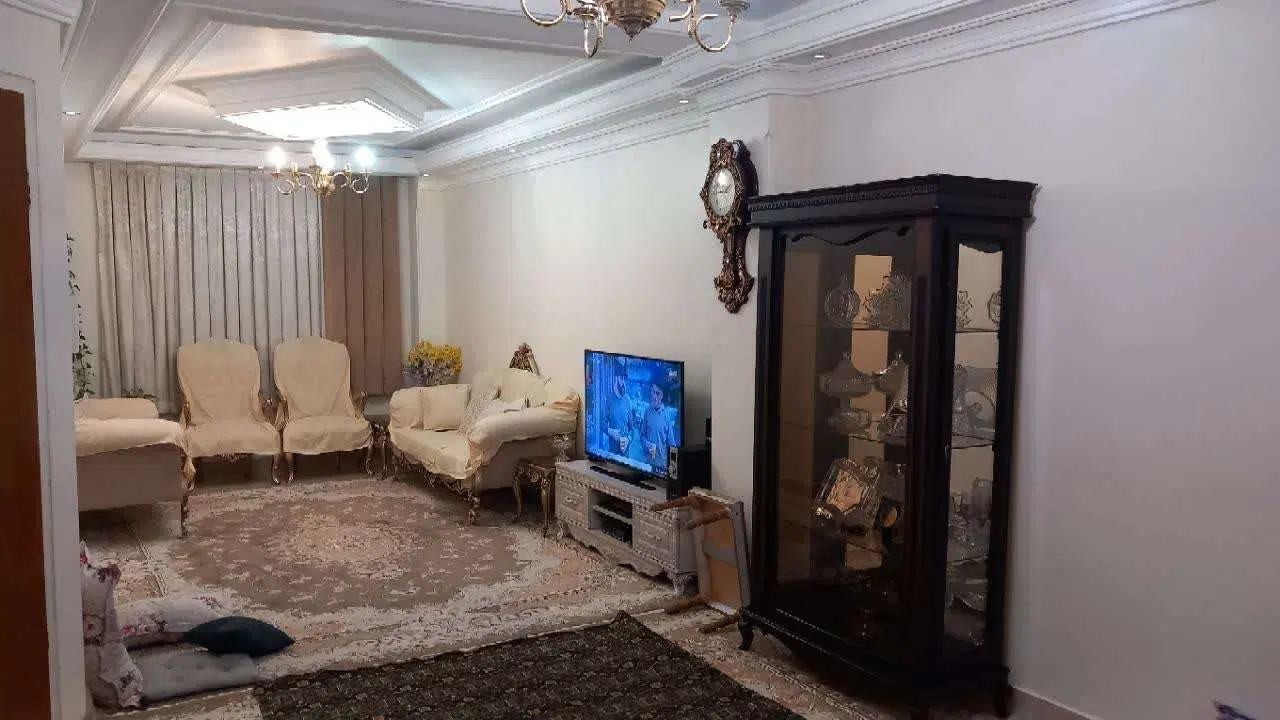 64 متر آیت اله سعیدی ابتدای مسجد - فروش یا معاوضه
