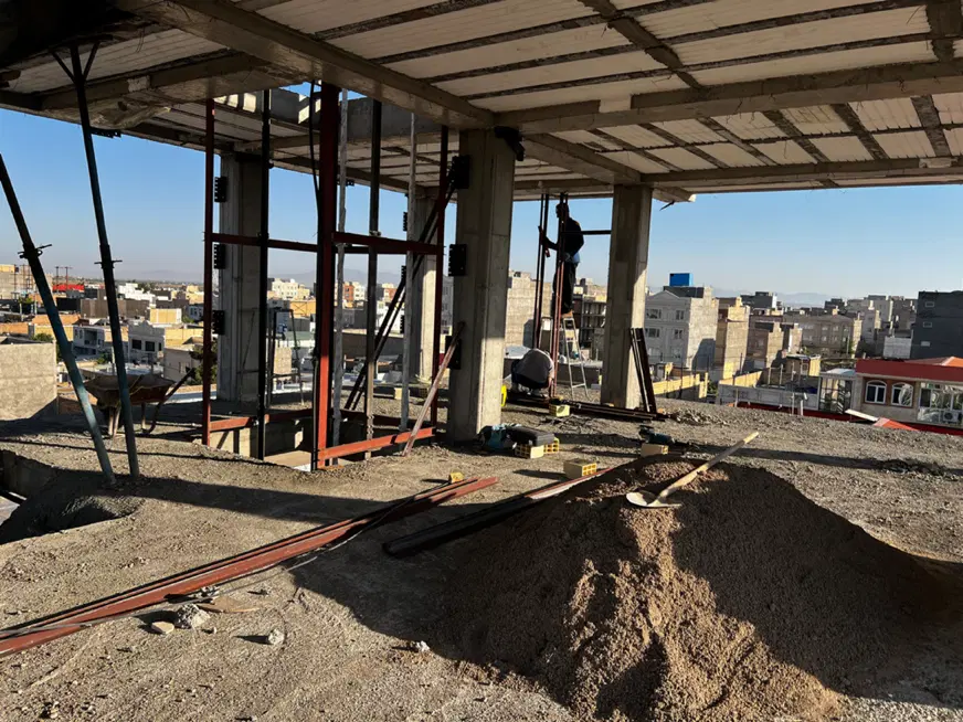 پیش فروش آپارتمان ۱۳۰ متری