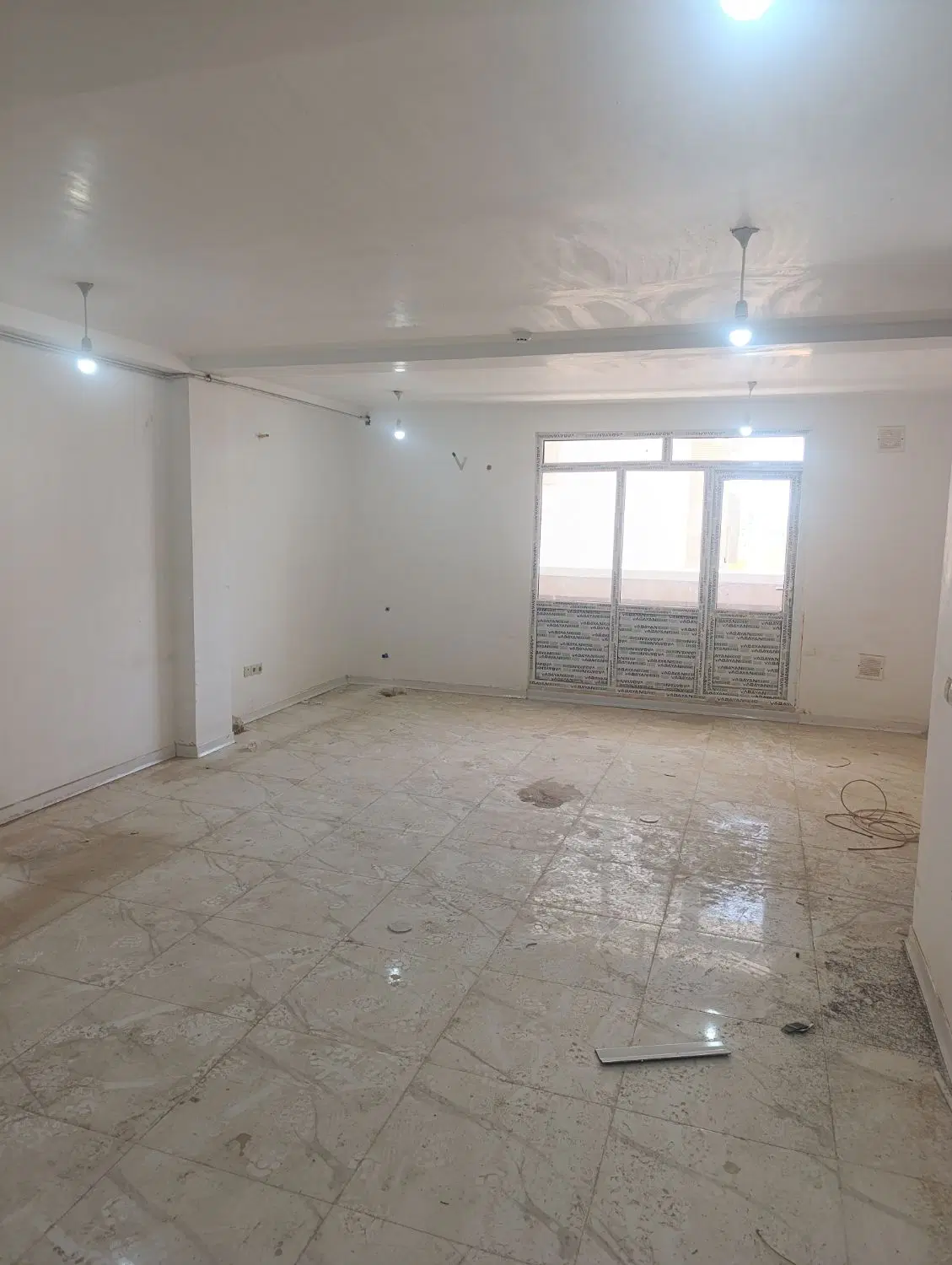 آپارتمان 100متری کیانشهر کلید اول