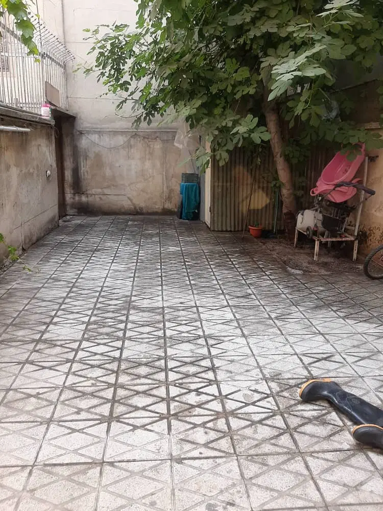 زیرزمین