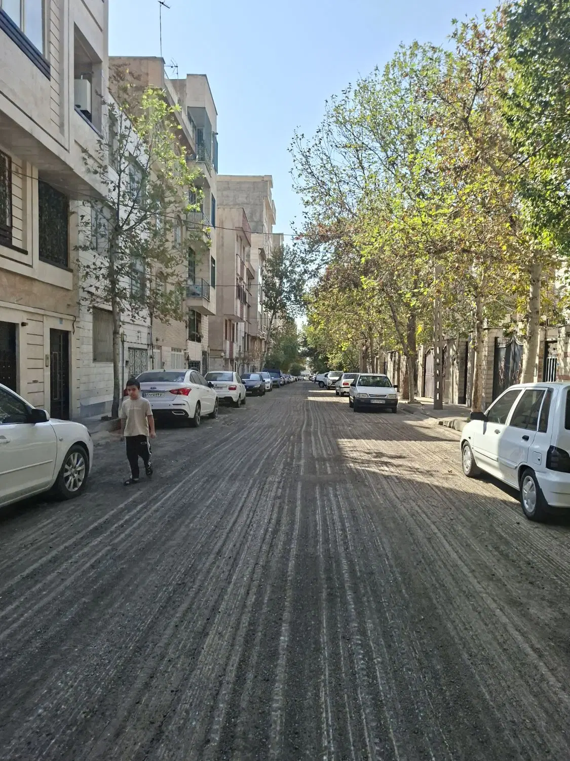 ۹۵ متر نوساز فول امکانات