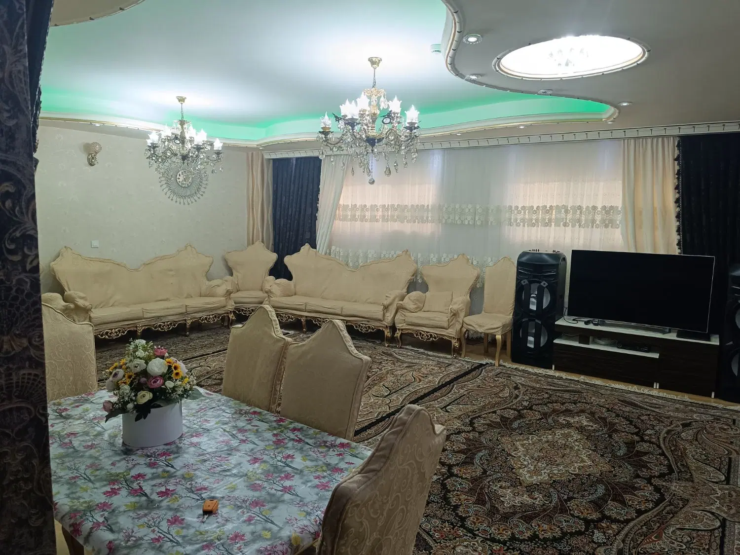 رهن و اجاره آپارتمان درنصف راه ورزش