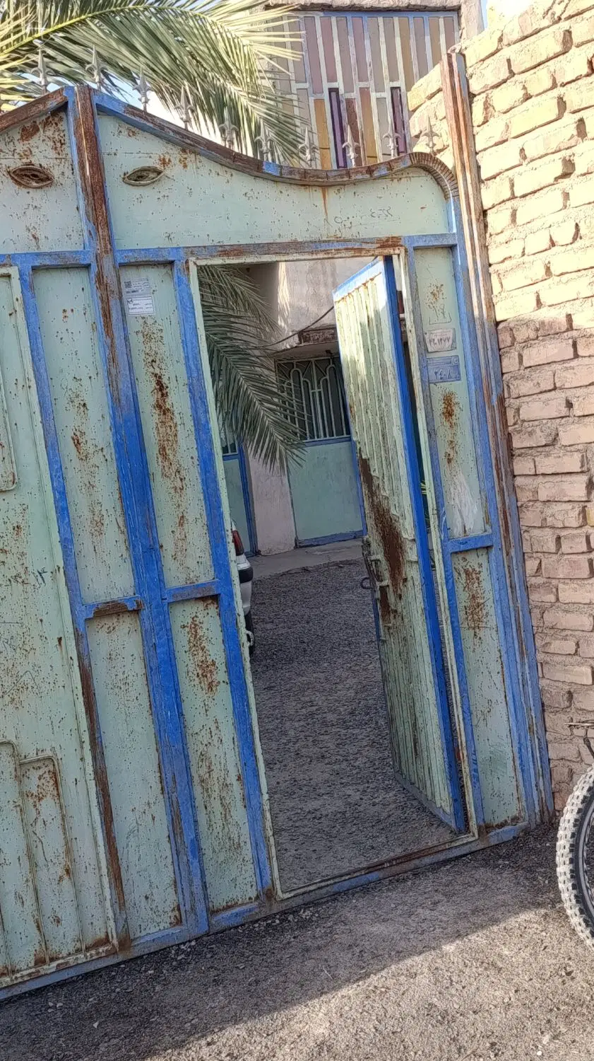 خونه  فروشی کنار اموزشگاه راهنمای رانندگی