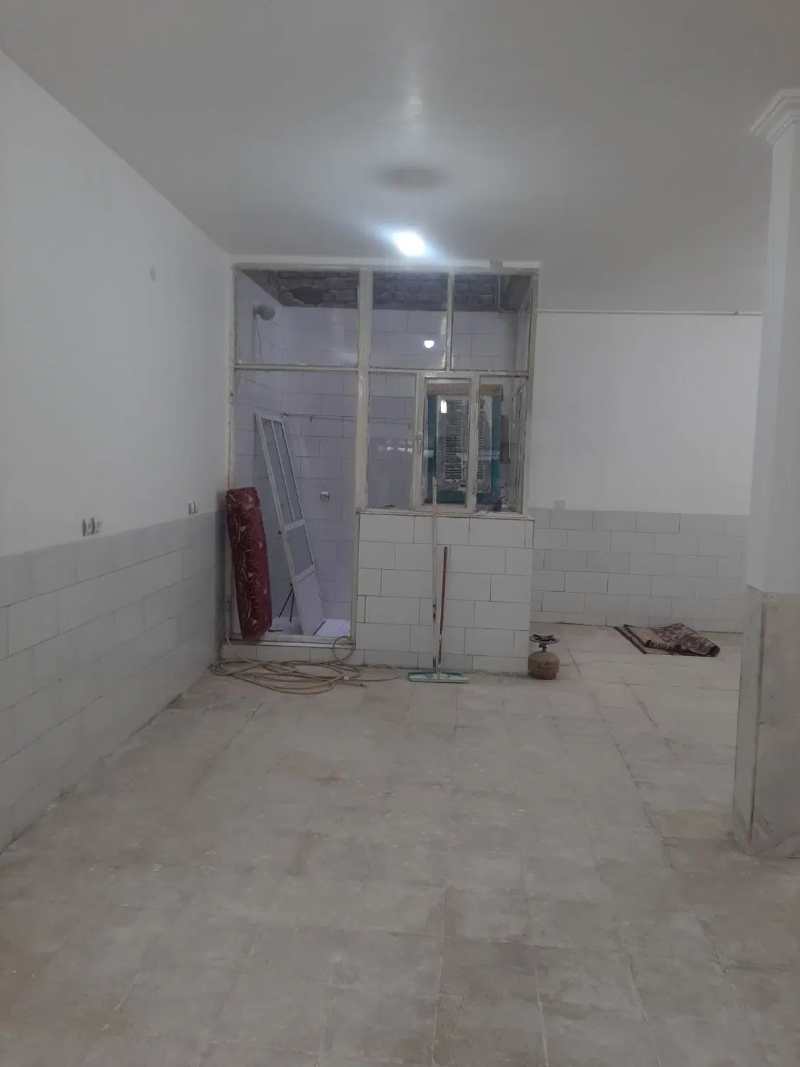 زیر زمین دلباز و بزرگ اجاره ای