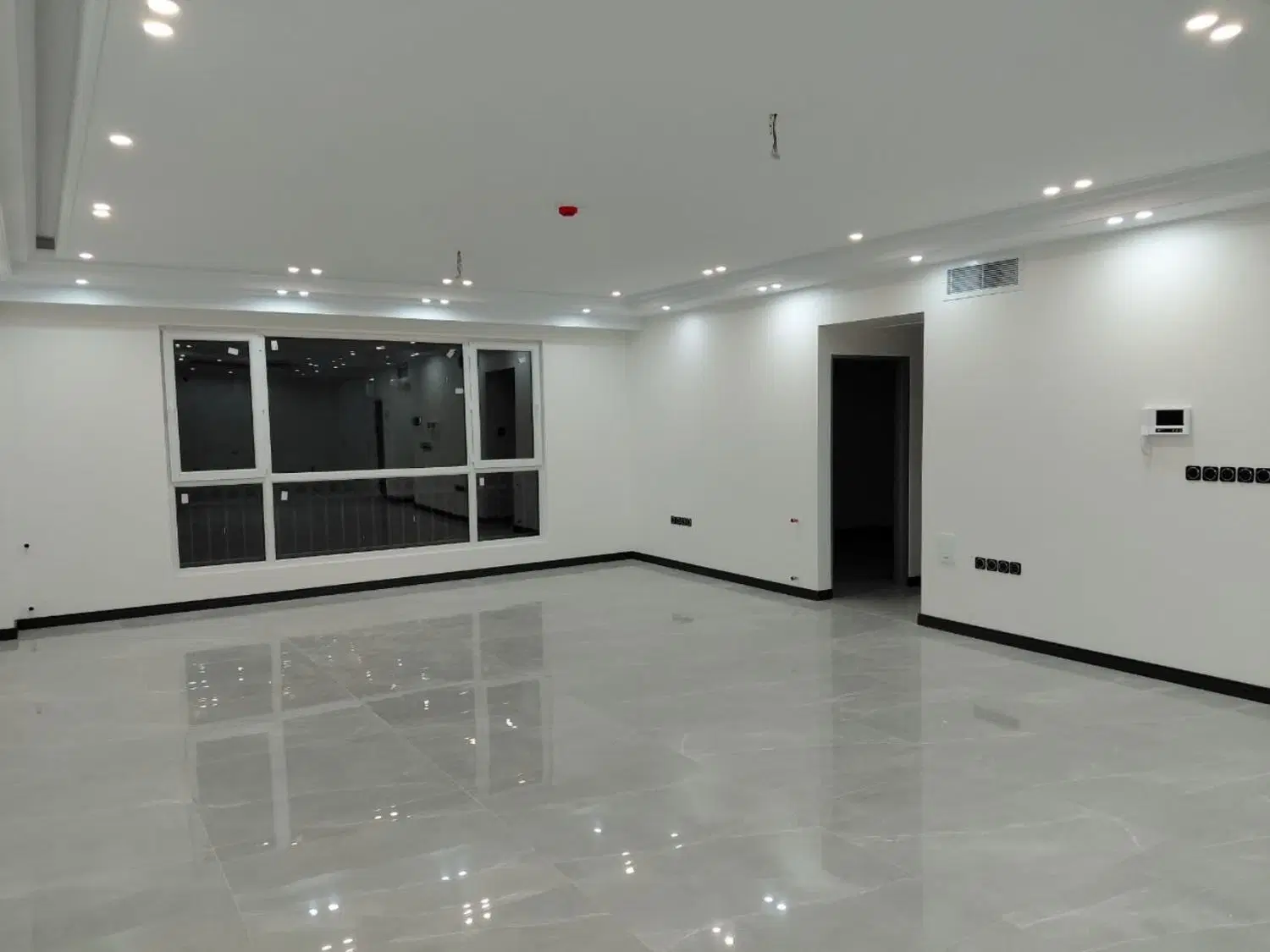 اپارتمان ۱۲۵متری تکواحدی