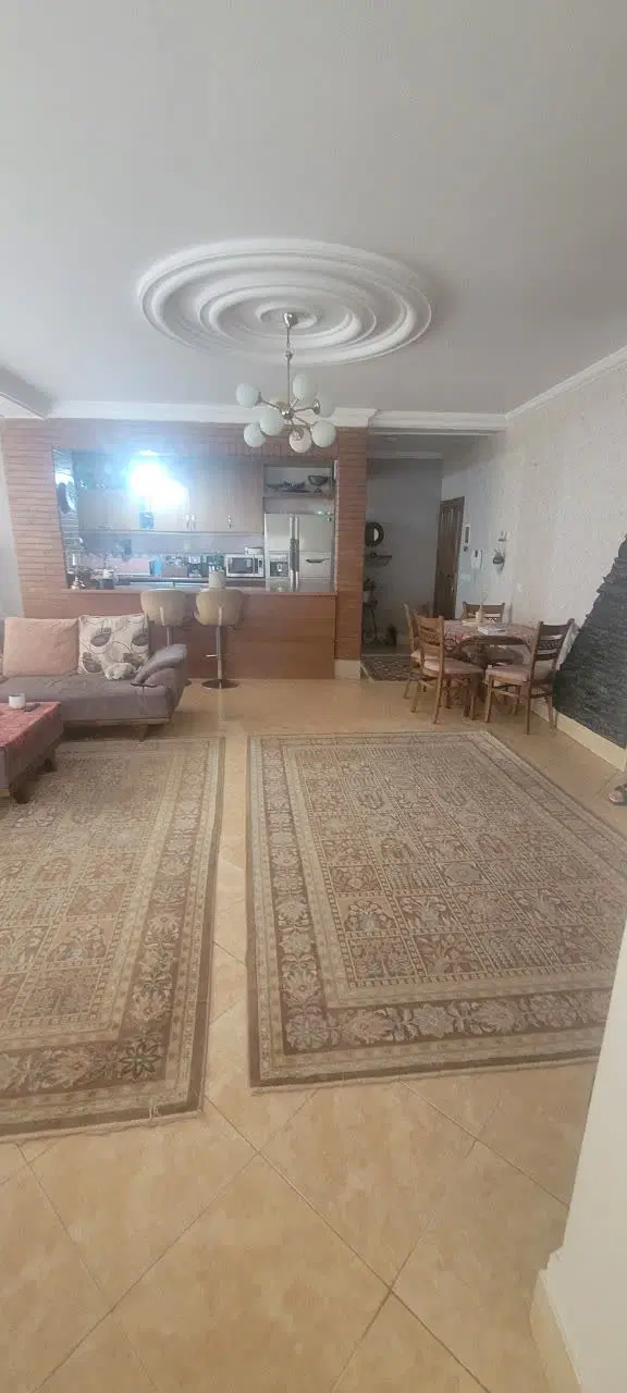 ۹۲ متر مهرشهر کرج ابتدای بلوار ارم