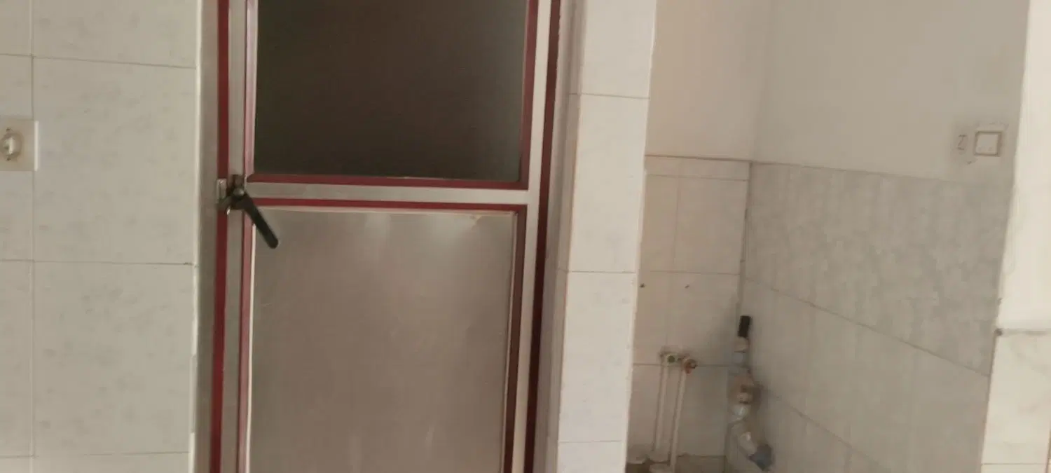 حیاط فروشی