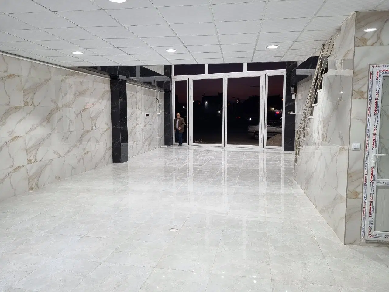 اجازه مغازه لوکس