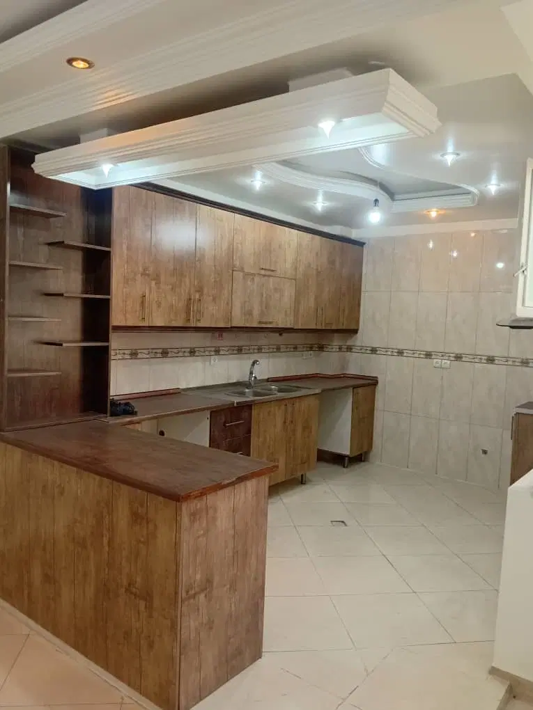 اجاره و فروش مسکونی ۸۵ متر فول در اسکندری شمالی