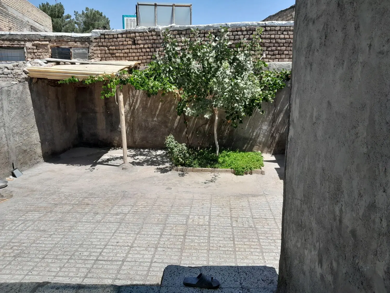 خانه ۱۴۰ متری چهارده معصوم