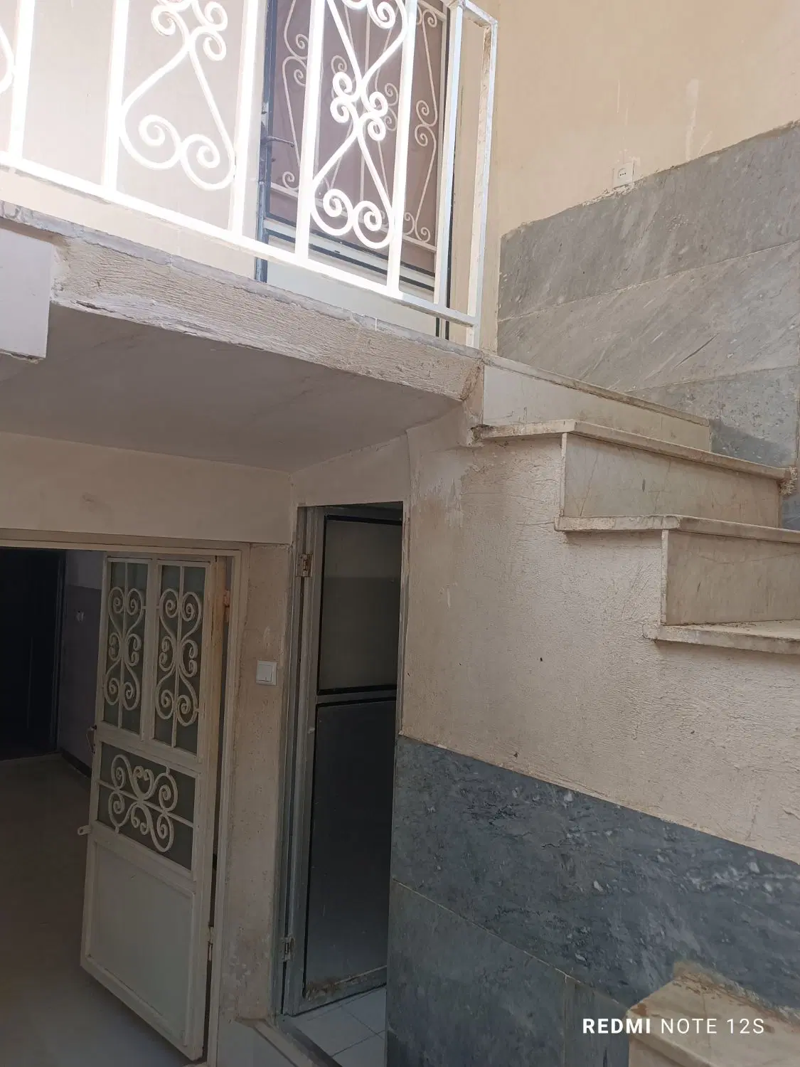 جهرم دربست چند مورد موجود است املاک یاس