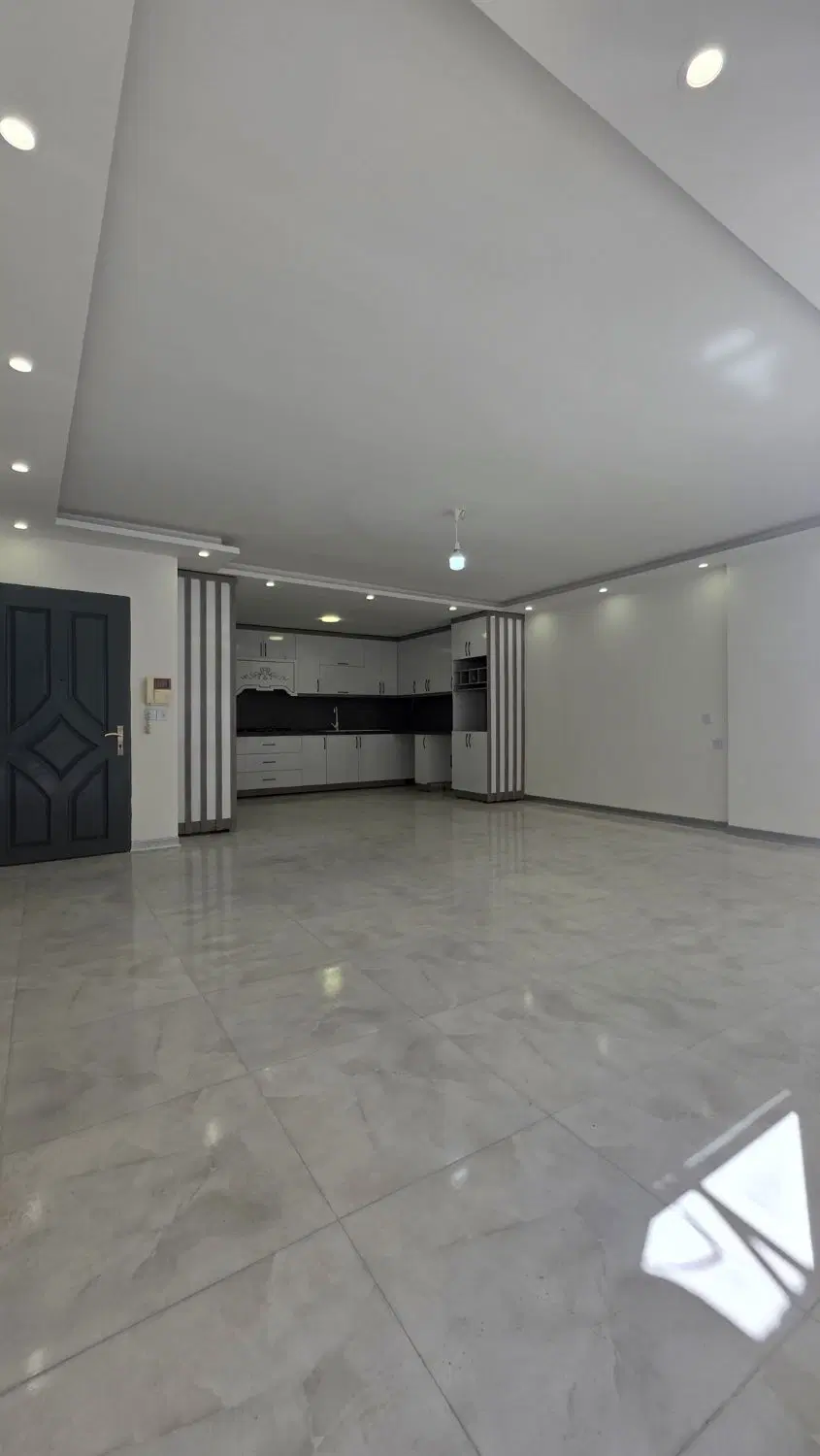 همکف با حیاط اختصاصی