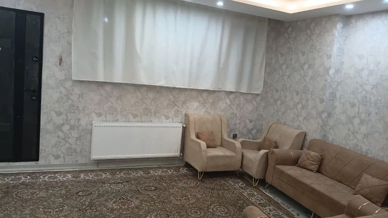 ۶۵ متری صفر  پارکینگ دار