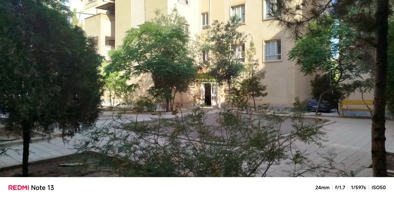 آپارتمان ۲ خوابه، سند تک‌برگ، غرق نور از ۴ طرف
