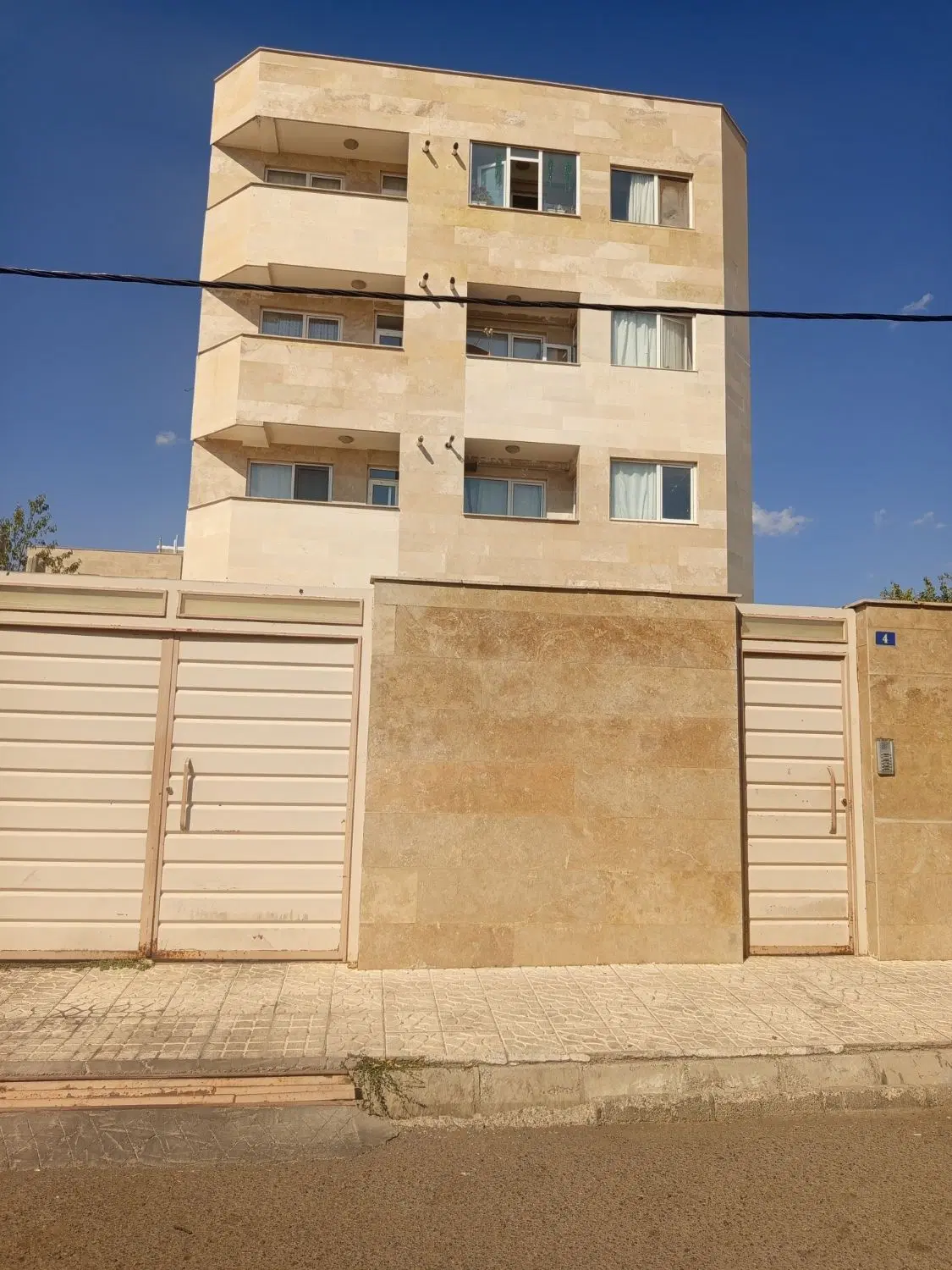 آپارتمان نقلی تمیز