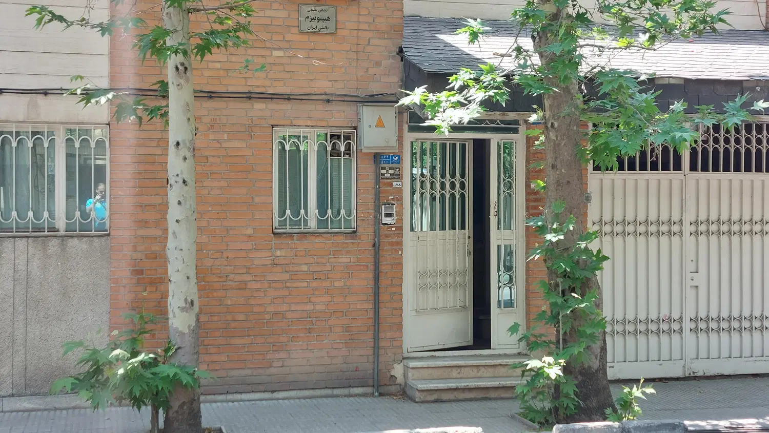 خانه ویلایی ۴۱۳ متر شیخ بهایی