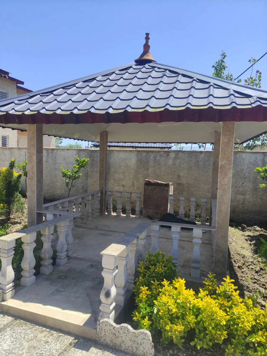 ویلا دوبلکس دارای الاچیق سه خواب شمالی جنوبی