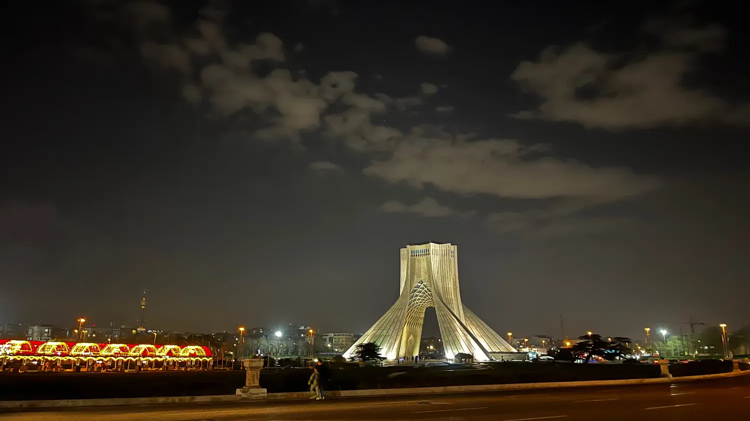 فروش زمین مسکونی پردیس فاز ۳ راه و ترابری