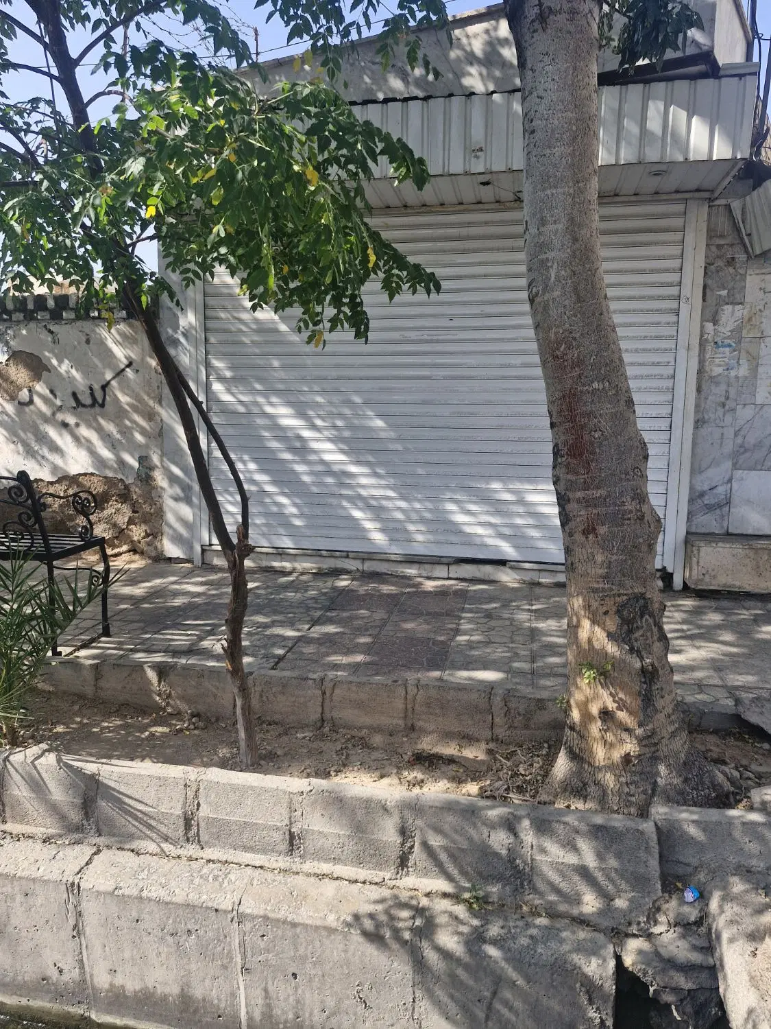مغازه سه راه لتیبار
