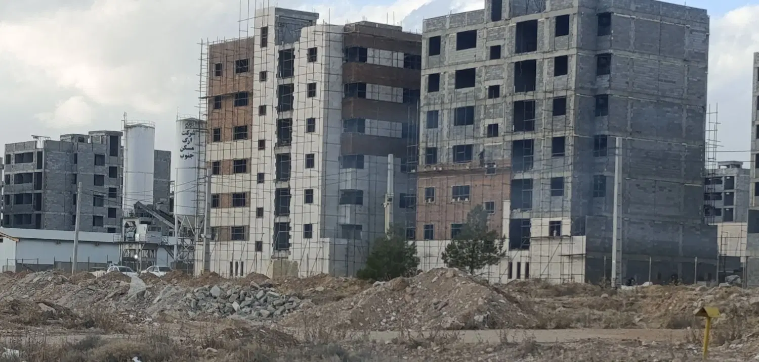 مسکن اکباتان...
