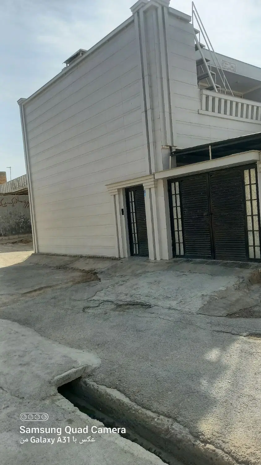 منزل مسکونی ۲طبقه