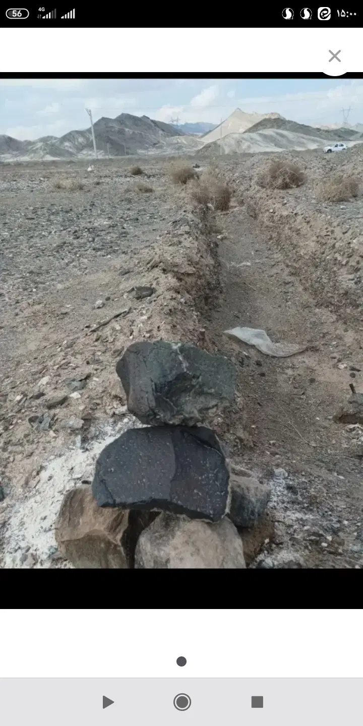 زمین درکامبوزیا
