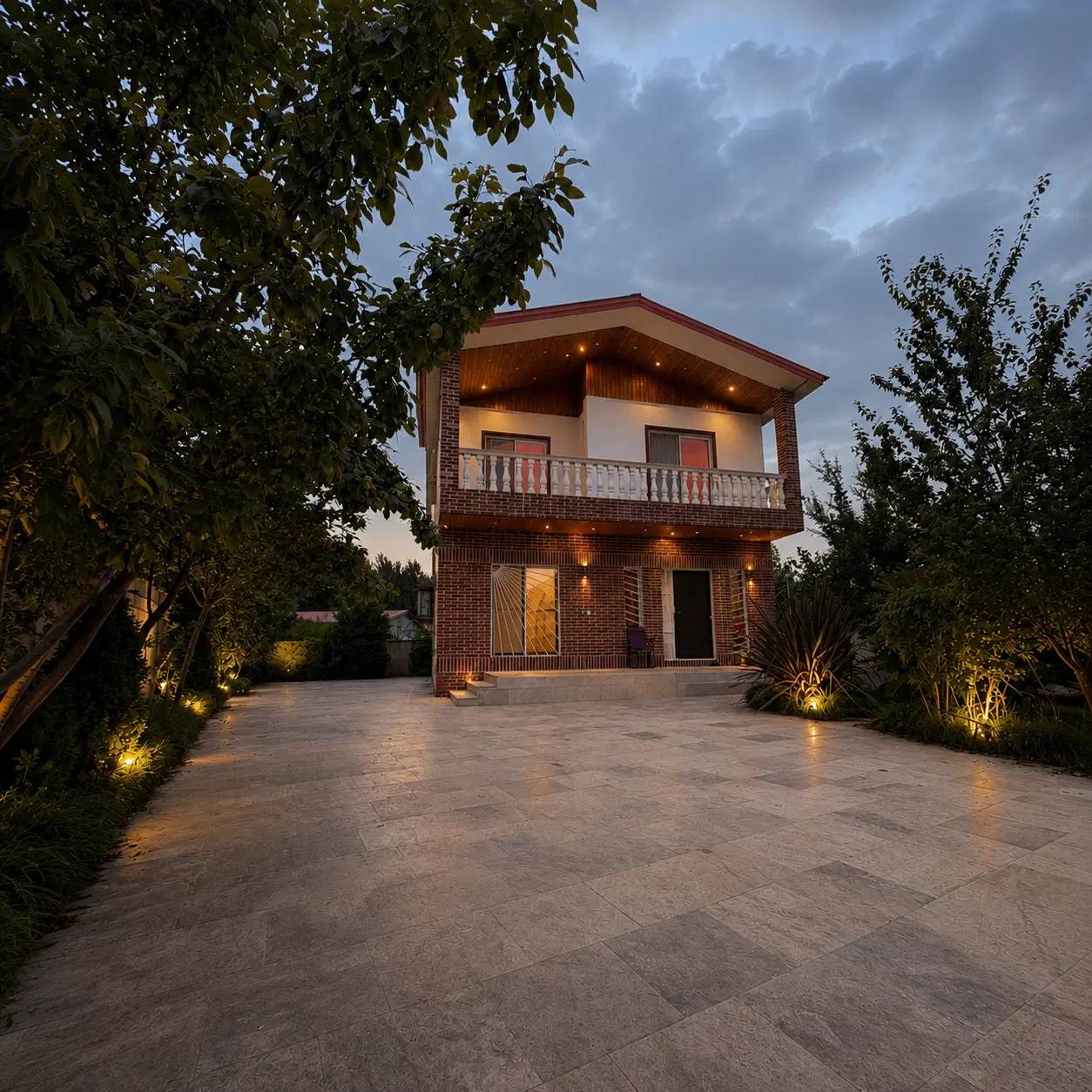 باغچه‌ویلای ۳۰۰ متری مشجر