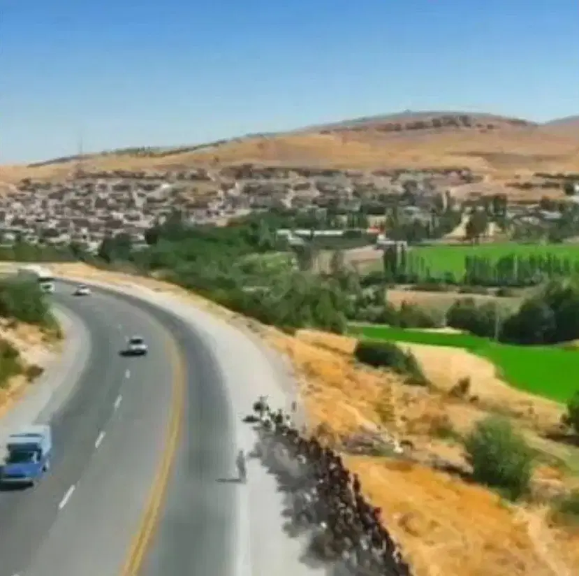 فروش زمین ۲۰۰ متر مسکونی دارای جواز ساخت سرا