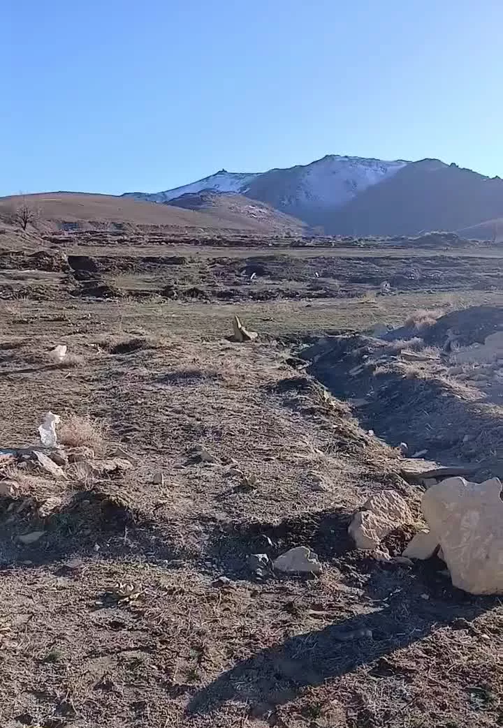 زمین مسکونی به متراژ ۱۲۰ متر