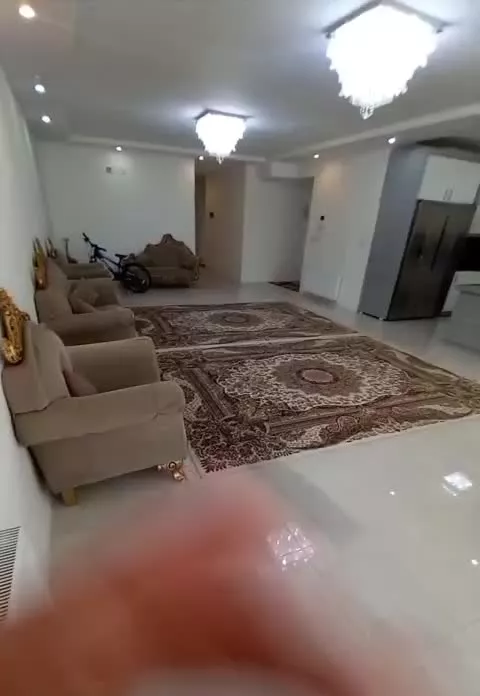 اپارتمان ۱۷۰ متری