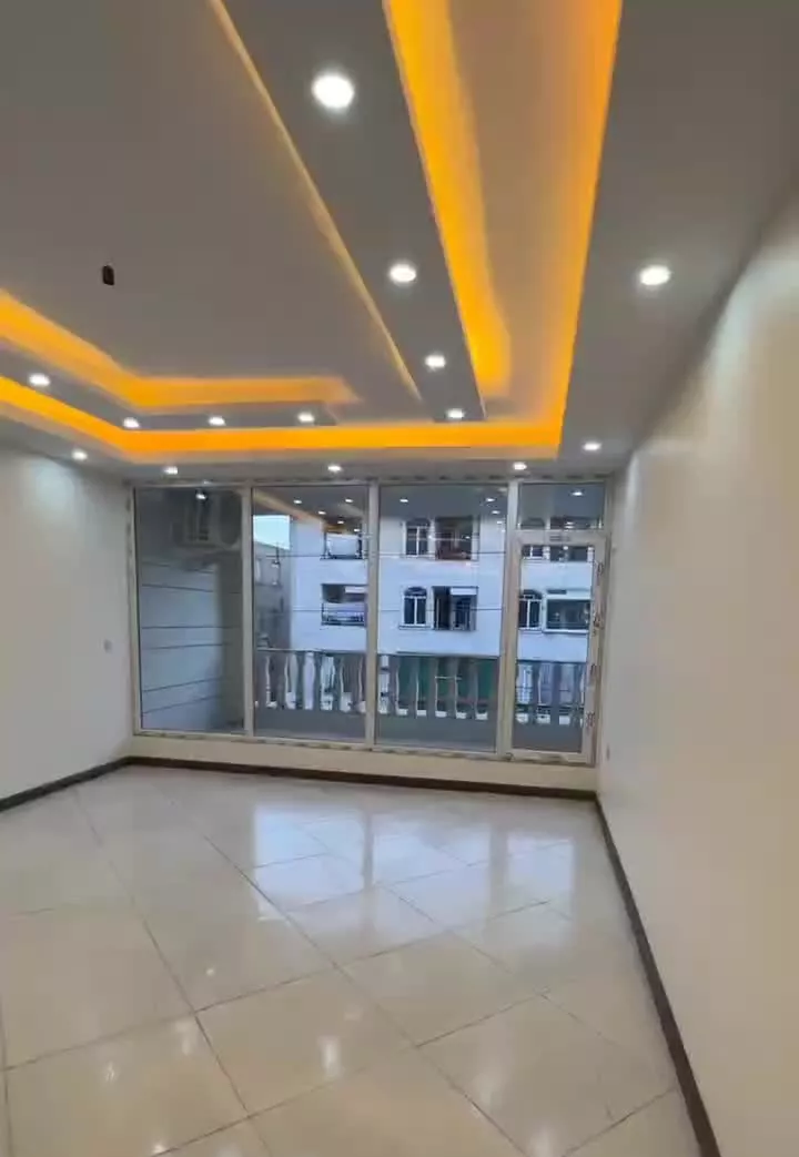 آپارتمان اندیشه فاز 1 165متری