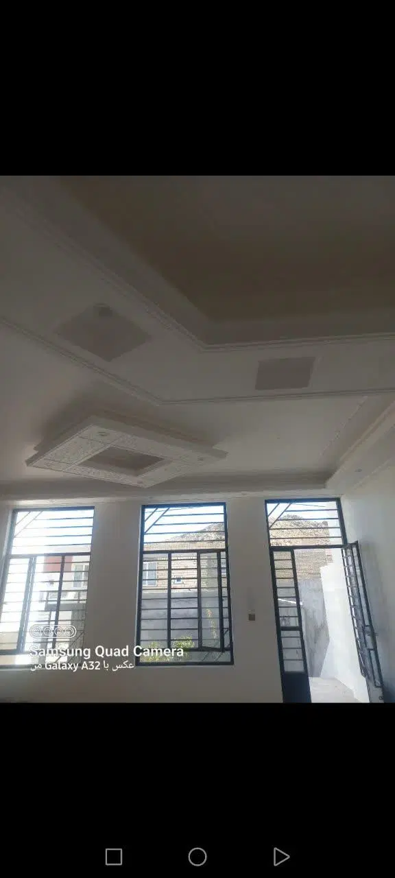 خانه مزرعه نو  تنگ چنار  200 متر نوساز