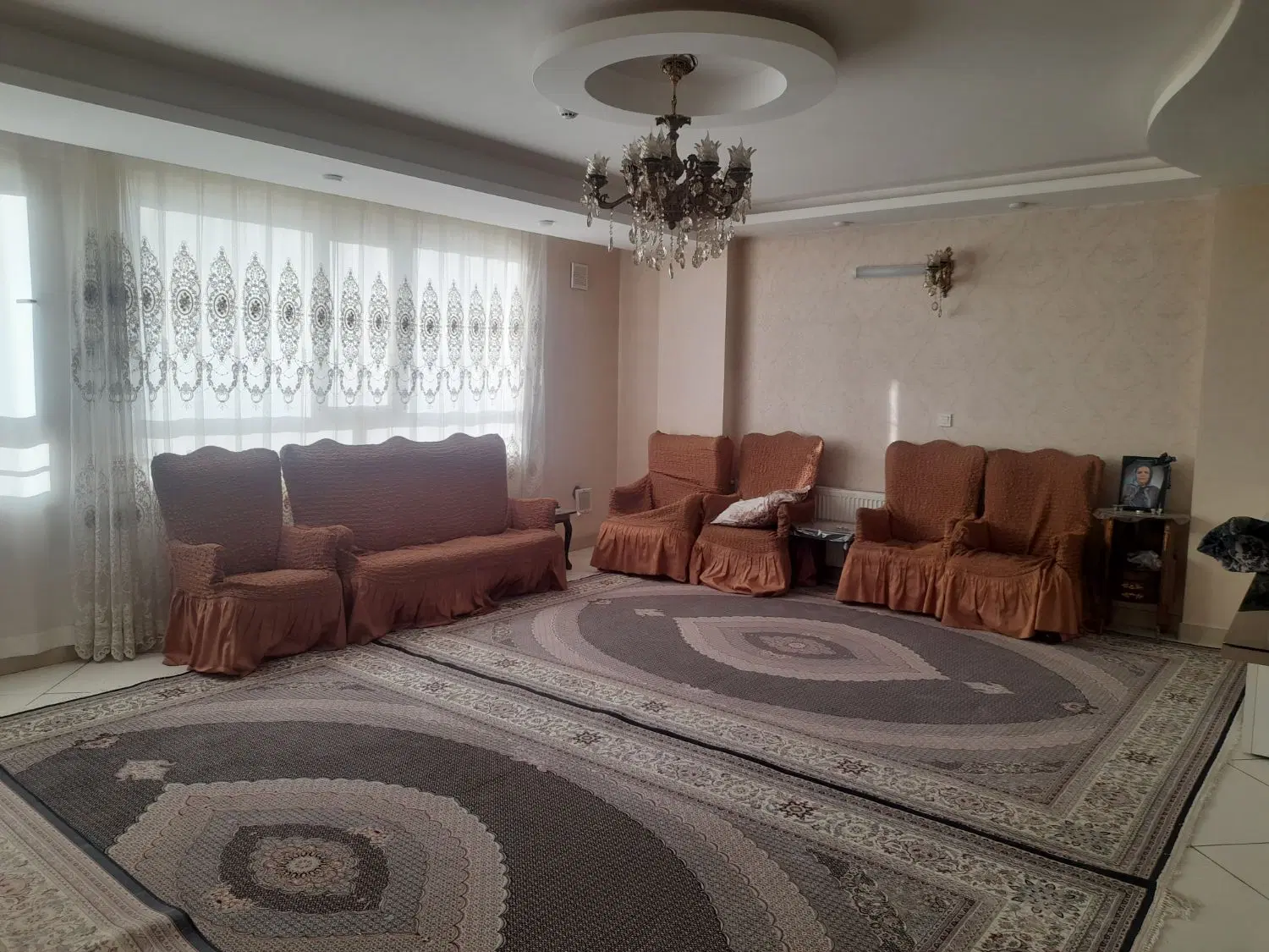 اجاره واحد ۱۰۶ متریه شیک و فول امکانات در سبدبافان