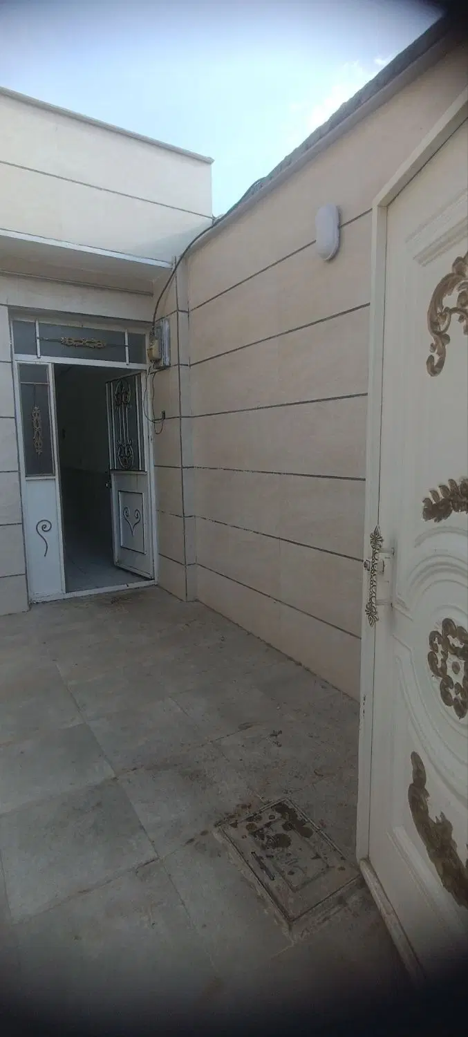 منزل مسکونی