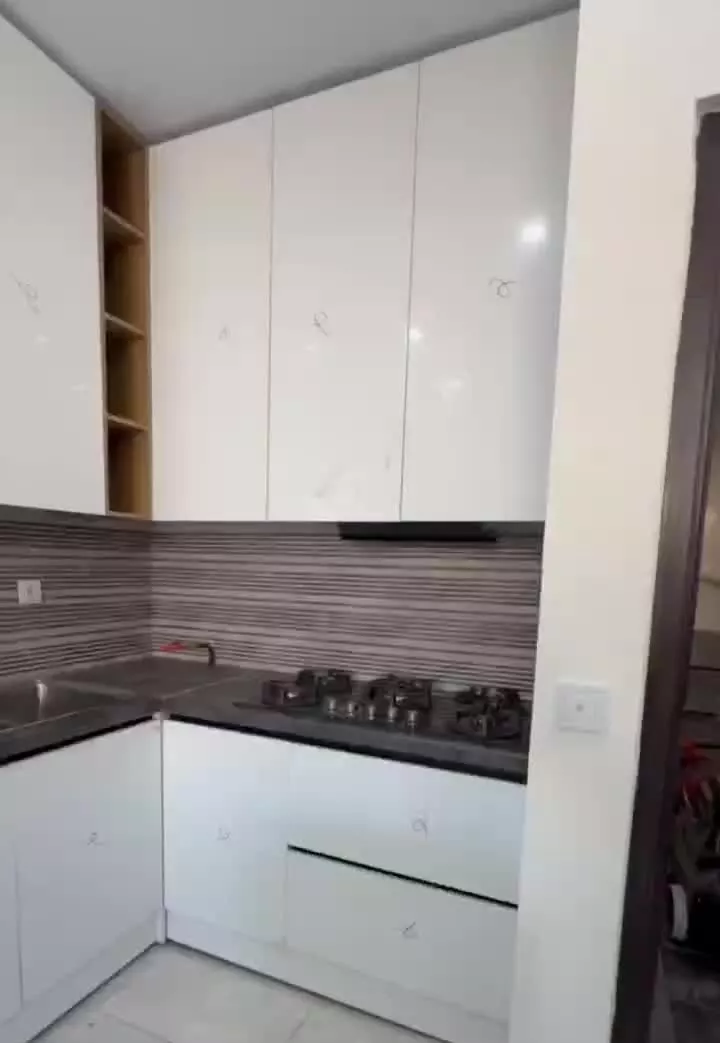 ۸۲متر باغستان غربی شبنم ها تخلیه