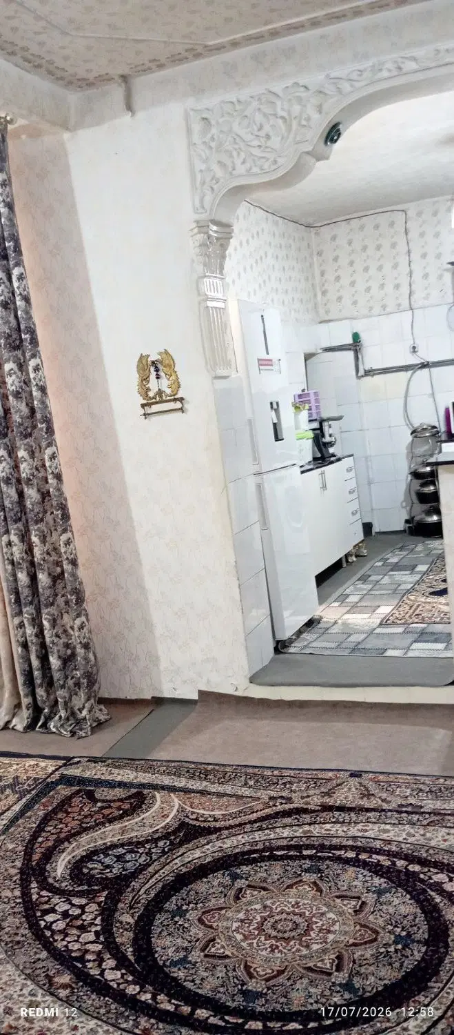 خانه ۱۰۰ متری لب اب