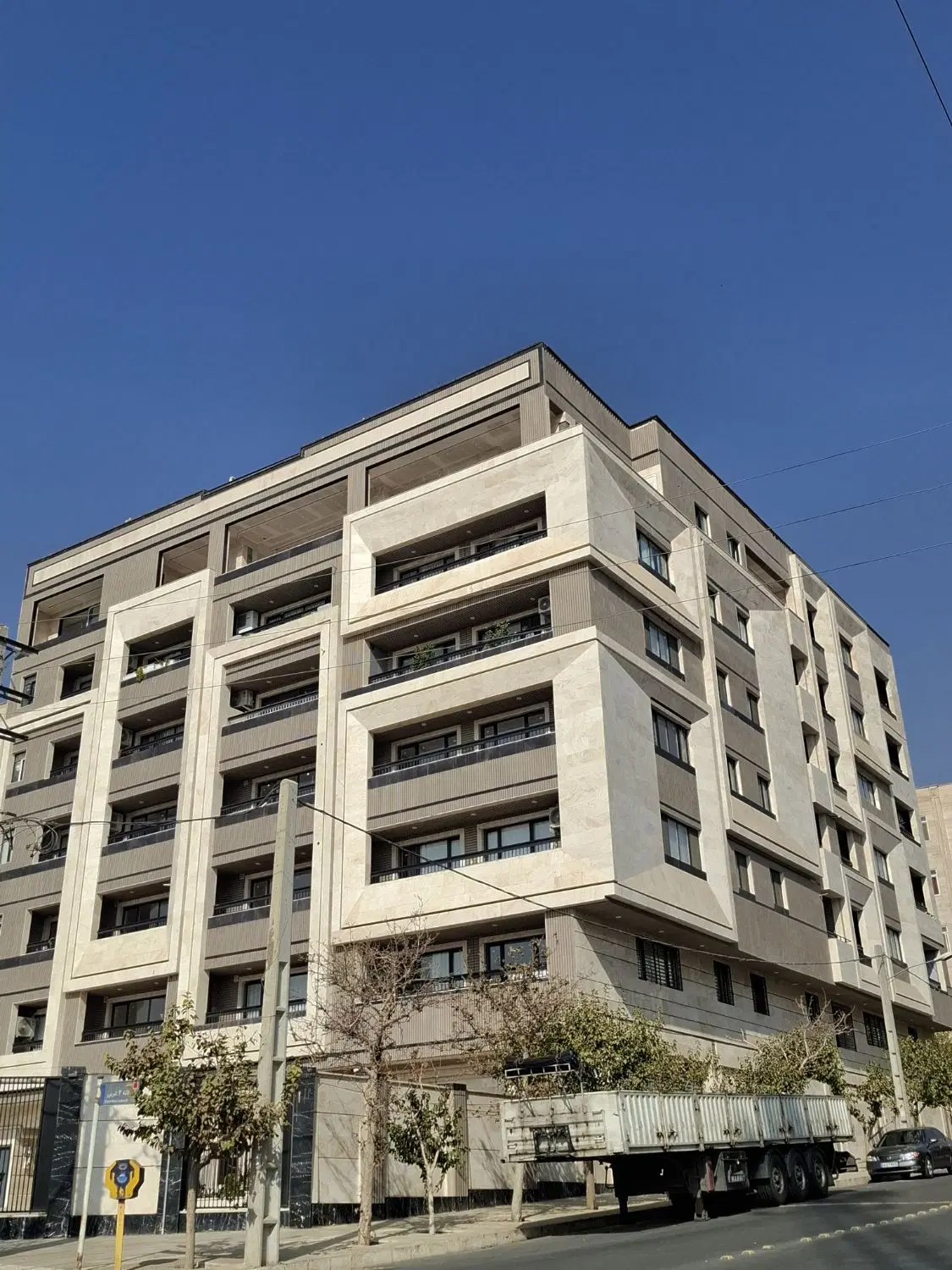 142متر۳خواب شمالیآفتاب ویوابدی شاهکارباغستان غربی