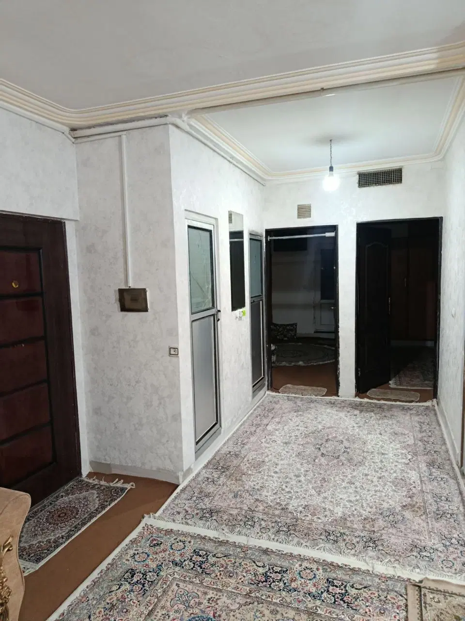 فروش واحد خیابان پرستار