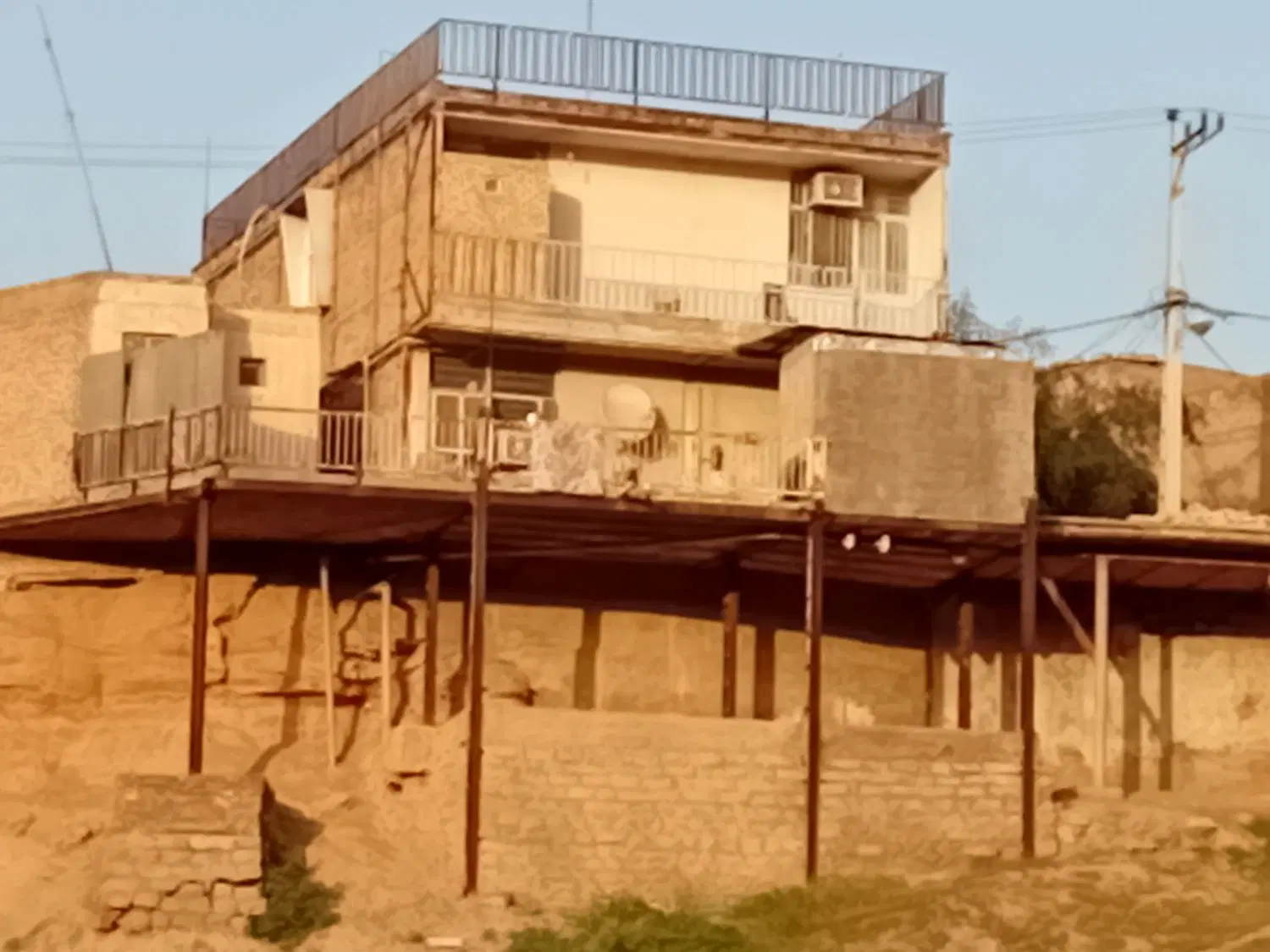 رهن و اجاره واحد ۱۶۰متری،نزدیکی میدان امام خمینی