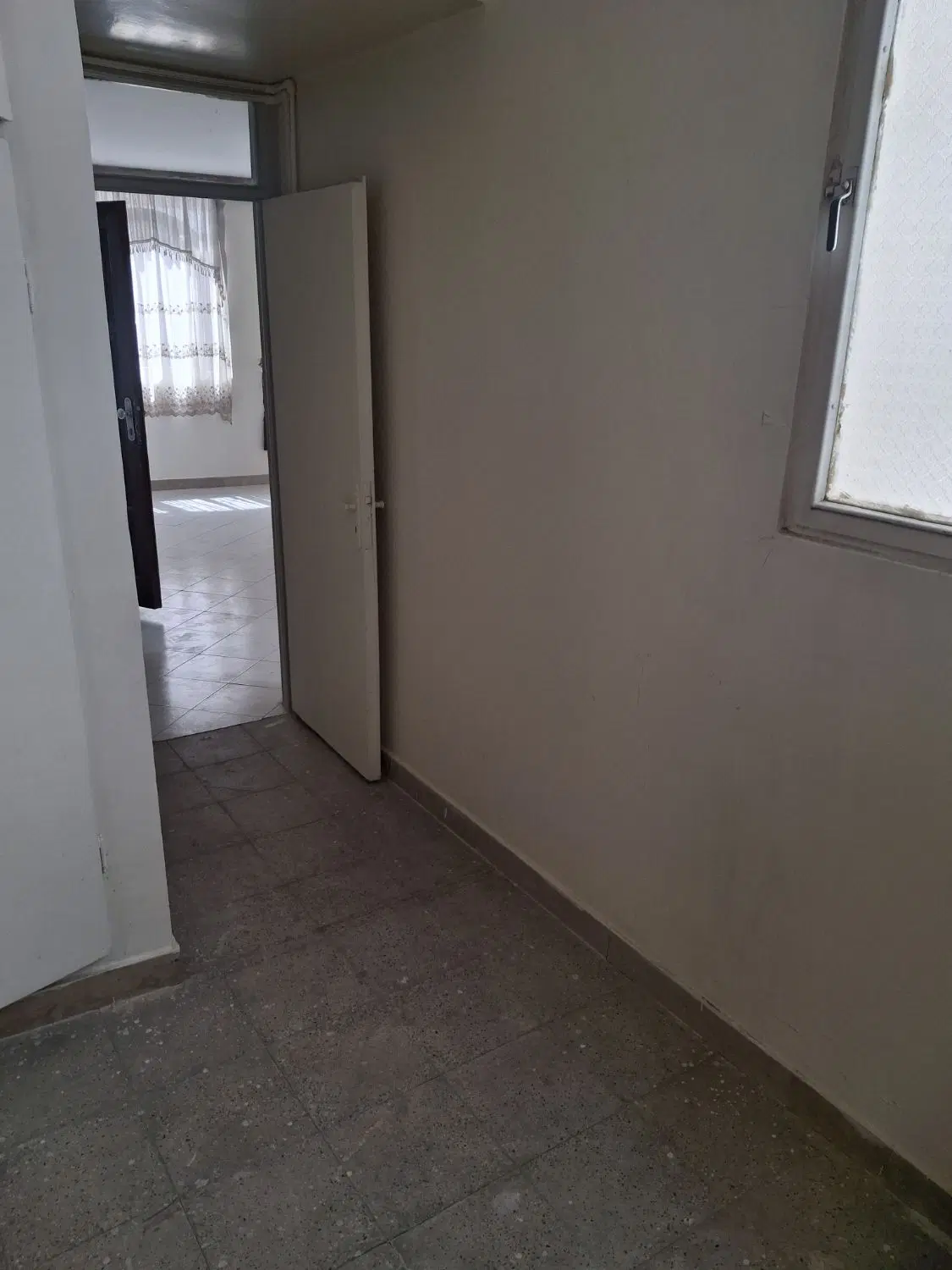 رهن واجاره اپارتمان 45 متری مهراباد جنوبی