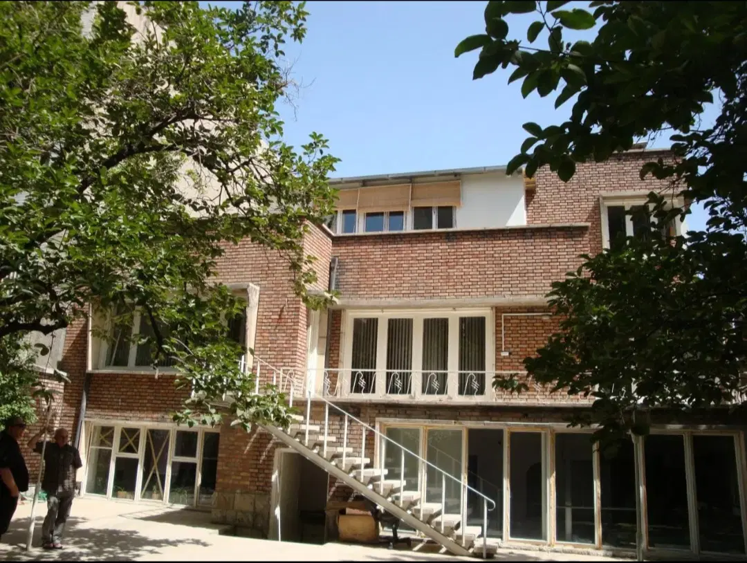 ۲۷۵ متر_ ملک کلنگی _ زیر قیمت
