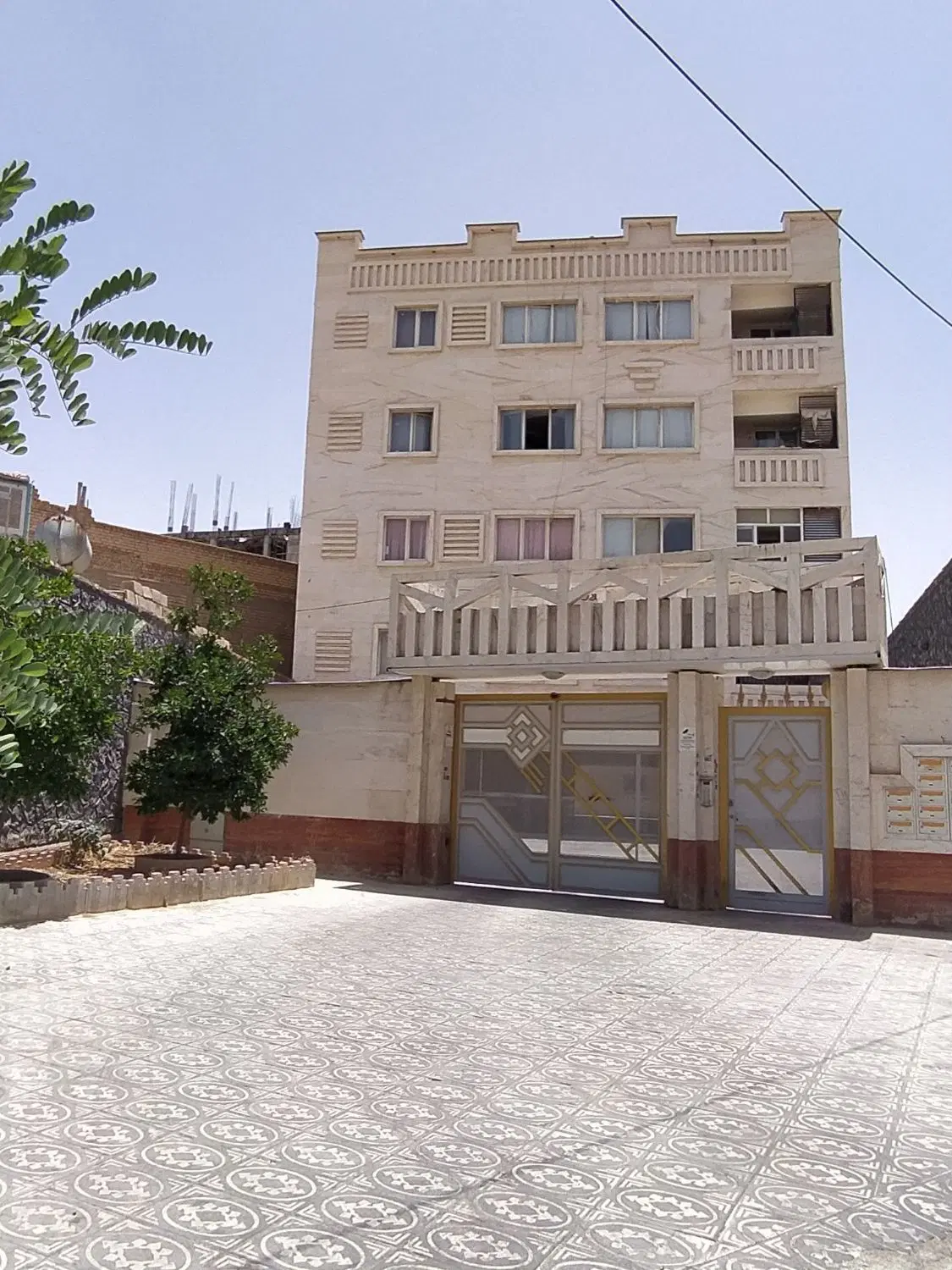 فروش 110متری دو خوابه