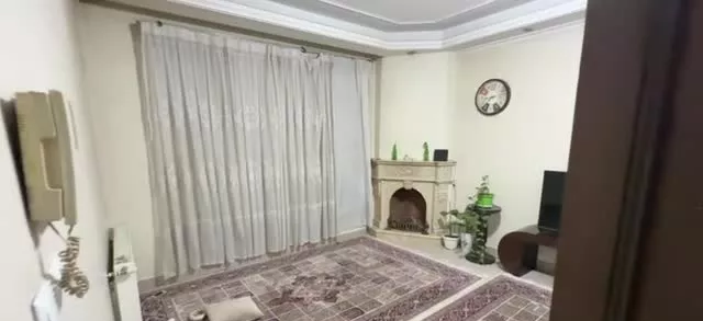 ۴۷ متر ۱ خوابه،فول،۱۳ساله،تخلیه،مترو مدنی