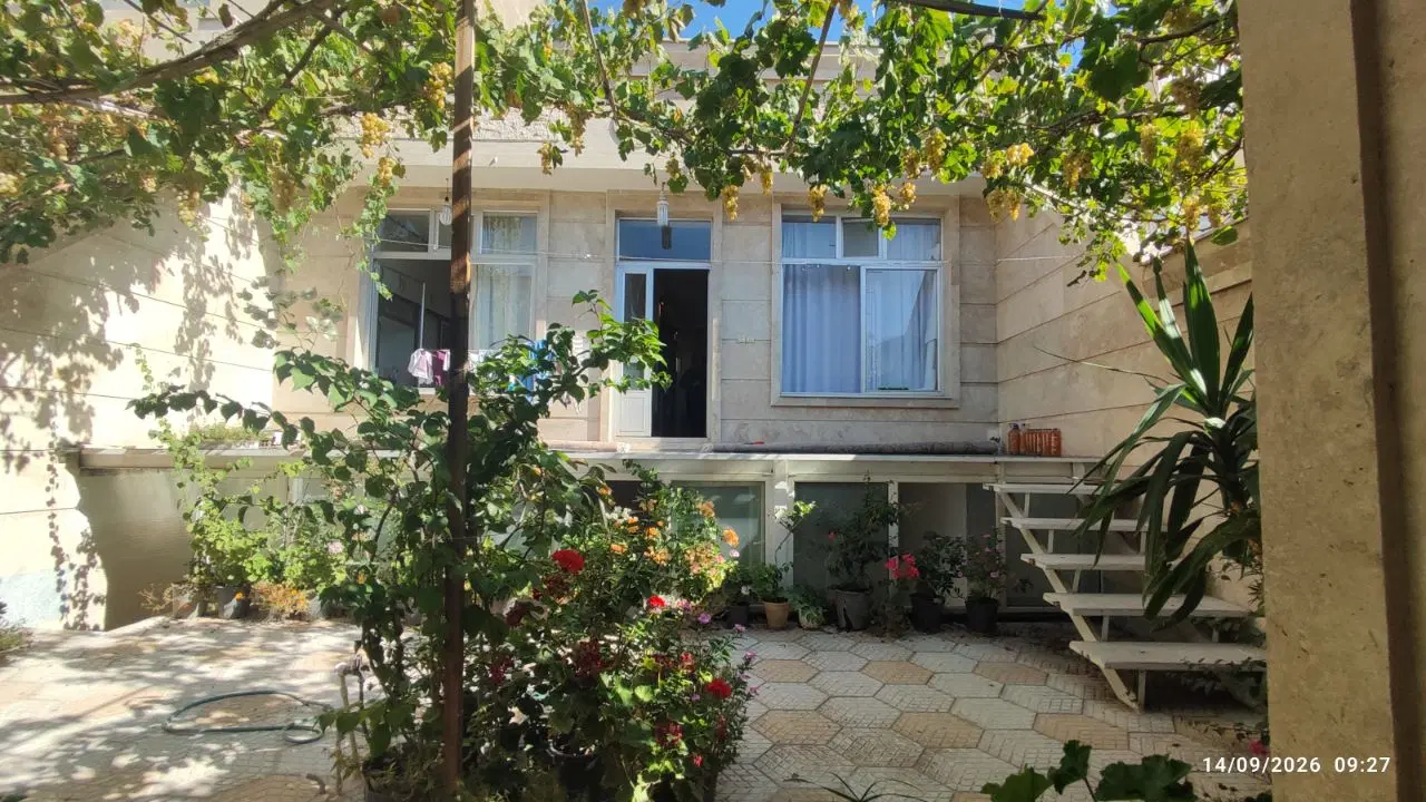 خونه دوطبقه ویلایی دلباز