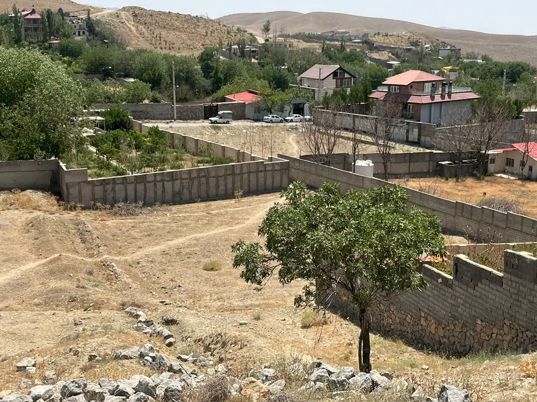 زمین ۹۰۰ متر سند تک برگ